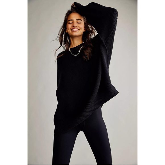 SOLD Free People Easy Street Ribbed Oversized Sweater Tunic - Picture 3 of 8